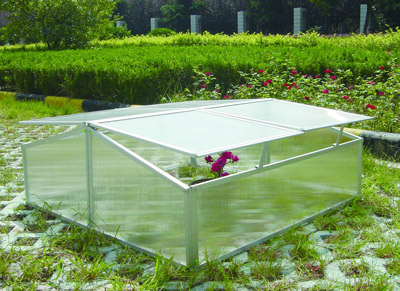 Fr�hbeet doppelt mit geteilten Deckeln