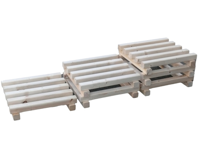 Unterbau aus Holz f�r Teichfilter