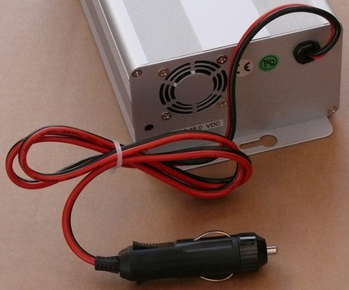 Sinus Wechselrichter 200 Watt R�ckseite